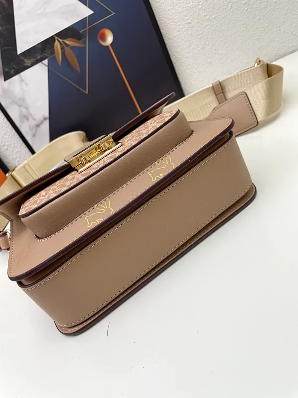 All Categories Official Website "Brand Women's Bags" Women's Bags 💙 MK 2023 New MK Crossbody Bag